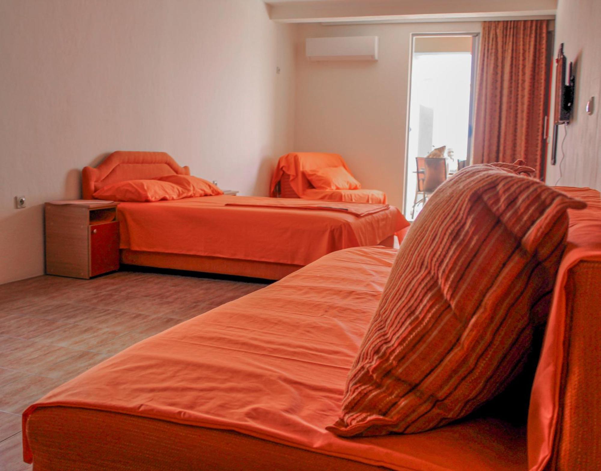 Apartments Olga Ulcinj Exterior photo